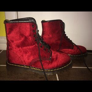 Red velvet Dr martens